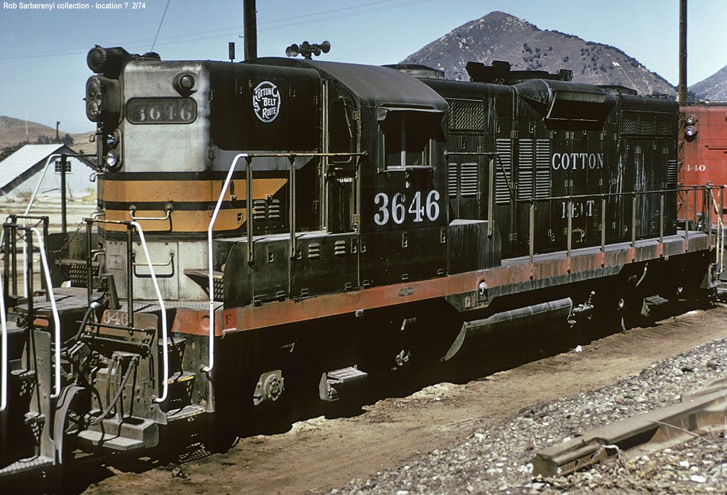 Cotton Belt GP9 Info Page